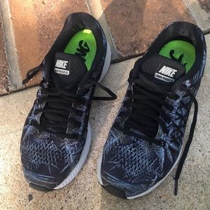 Nike running sneakers size 7.5